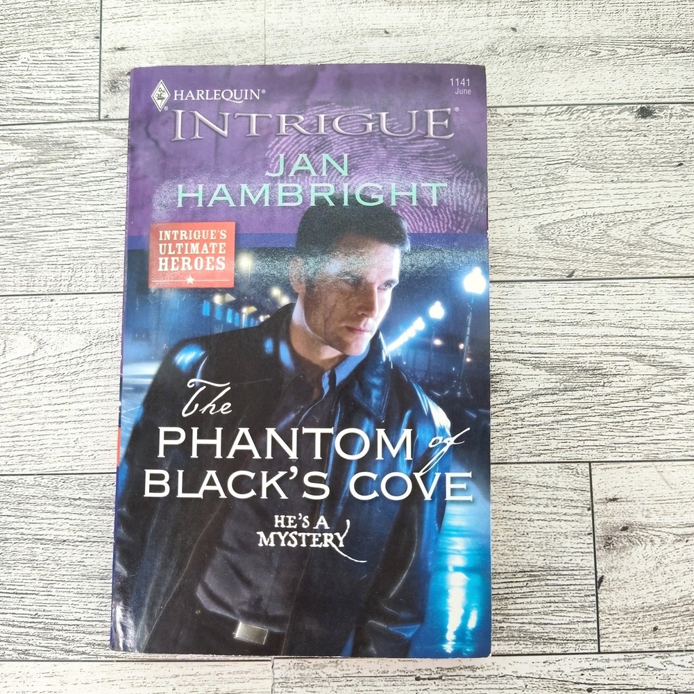 Phantom of Black's Cove Jan Hambright 2009 Harlequin Intrigue Paperback Romance